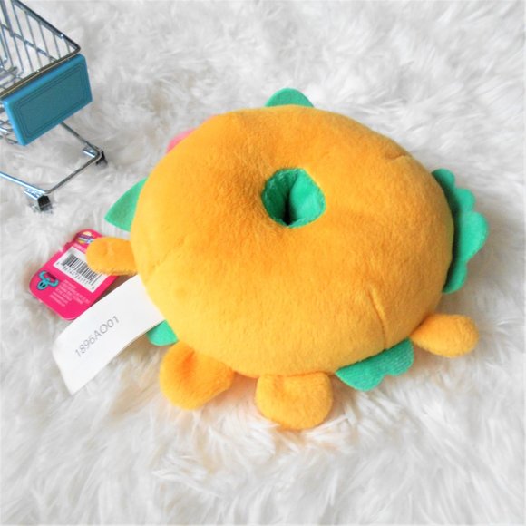 Shopkins Billy Bagel Plush - Picture 7 of 12